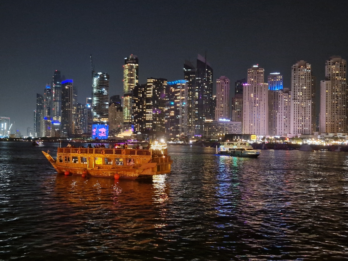 40 DUBAI Marina